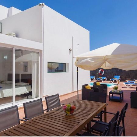 Spacious Private Villa & Private Heated Pool - Villa Sunshine Costa Teguise Exteriér fotografie