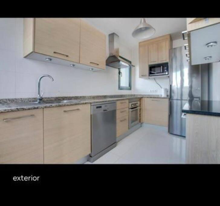 Spacious Private Villa & Private Heated Pool - Villa Sunshine Costa Teguise Exteriér fotografie
