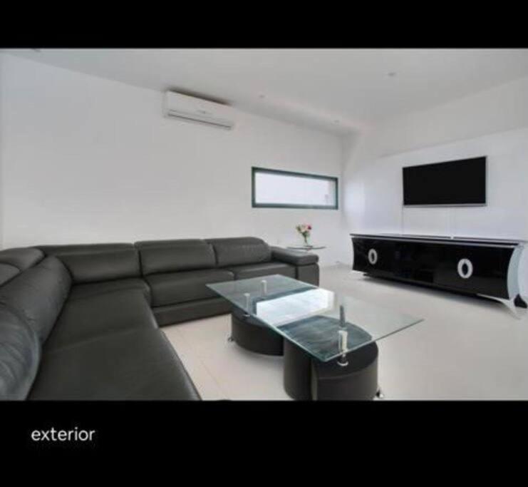 Spacious Private Villa & Private Heated Pool - Villa Sunshine Costa Teguise Exteriér fotografie