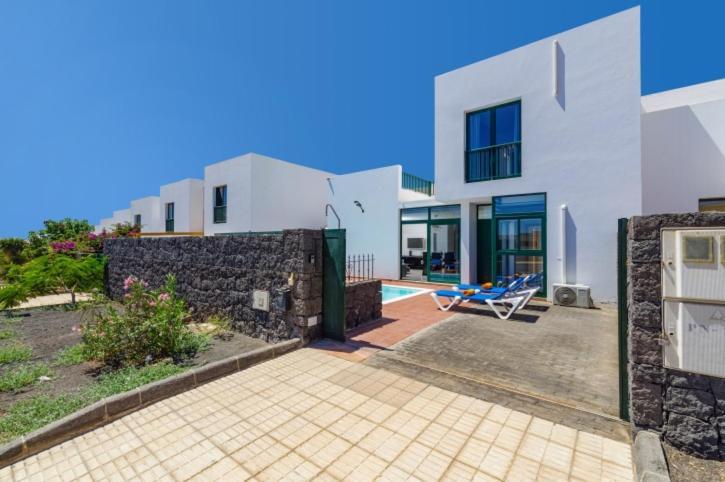 Spacious Private Villa & Private Heated Pool - Villa Sunshine Costa Teguise Exteriér fotografie