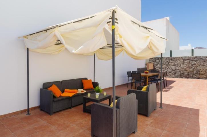 Spacious Private Villa & Private Heated Pool - Villa Sunshine Costa Teguise Exteriér fotografie