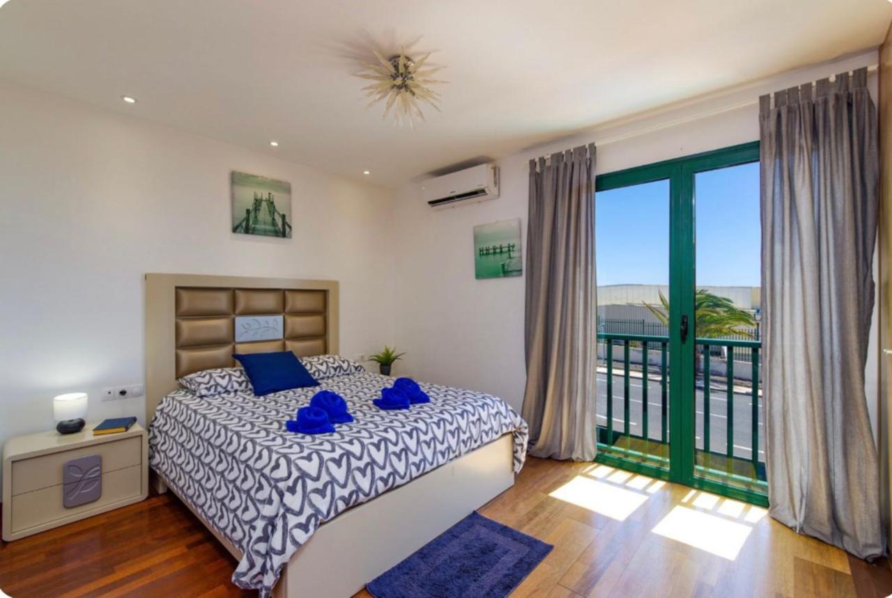 Spacious Private Villa & Private Heated Pool - Villa Sunshine Costa Teguise Exteriér fotografie
