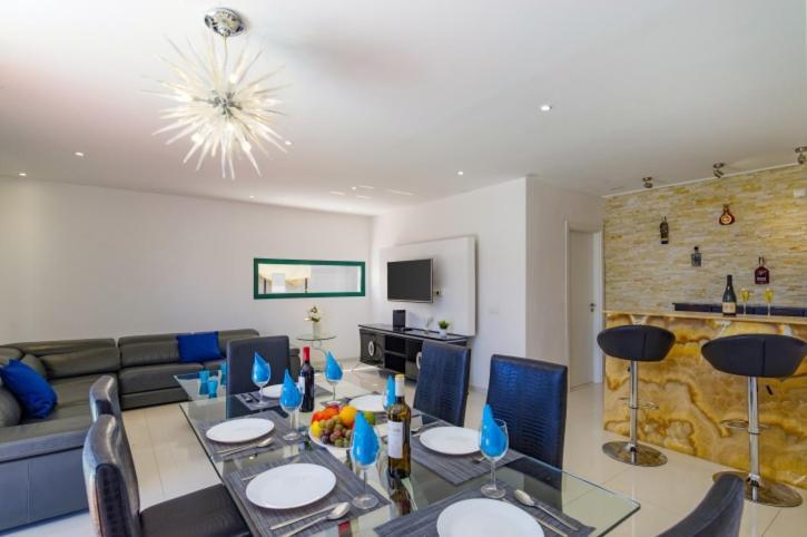 Spacious Private Villa & Private Heated Pool - Villa Sunshine Costa Teguise Exteriér fotografie