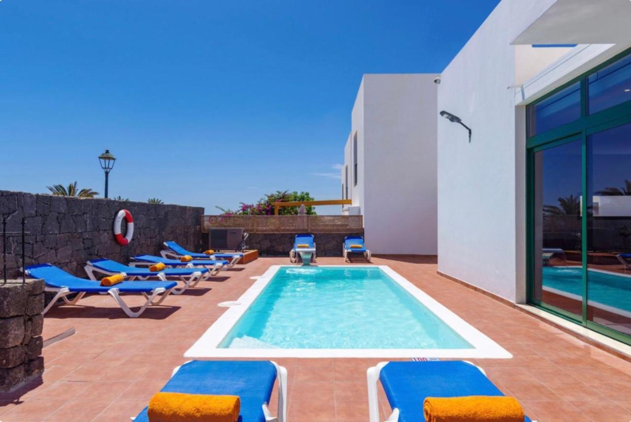 Spacious Private Villa & Private Heated Pool - Villa Sunshine Costa Teguise Exteriér fotografie